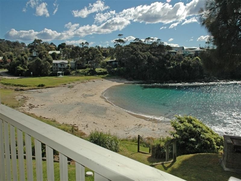 76 Yugura Street, Malua Bay NSW 2536