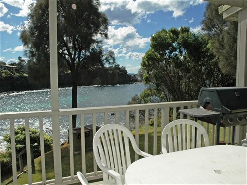 76 Yugura Street, Malua Bay NSW 2536