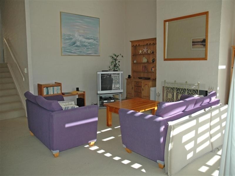 76 Yugura Street, Malua Bay NSW 2536