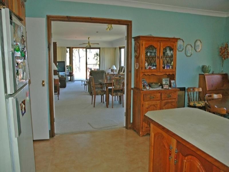 115 Vista Avenue, Batemans Bay NSW 2536