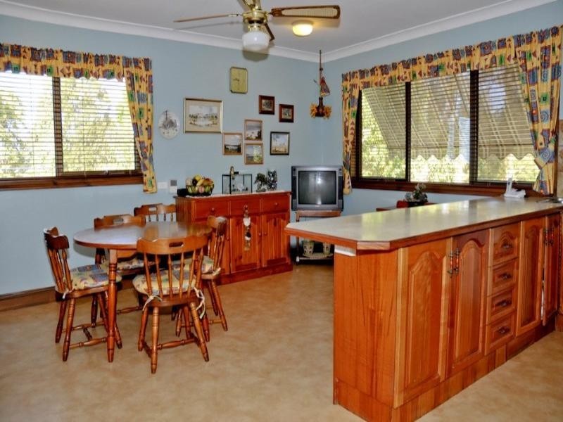 115 Vista Avenue, Batemans Bay NSW 2536