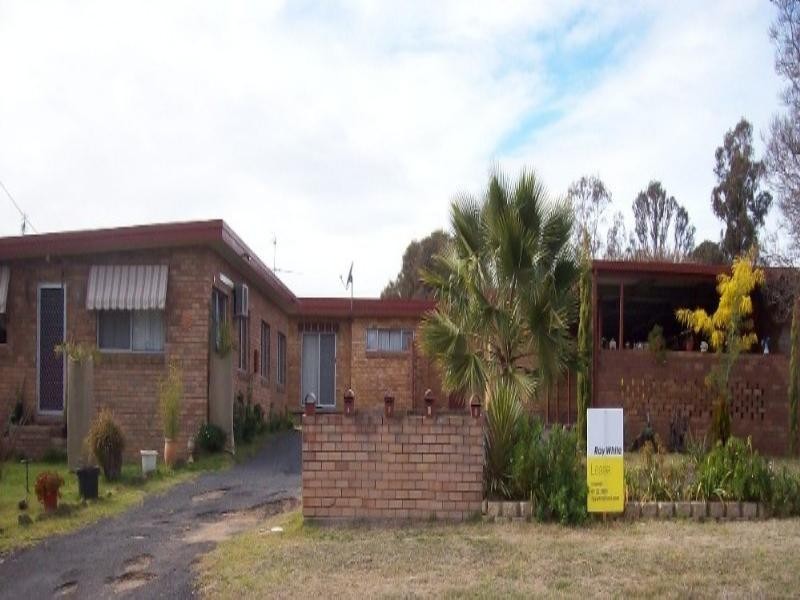 2/29 Mulligan Street, Inverell NSW 2360