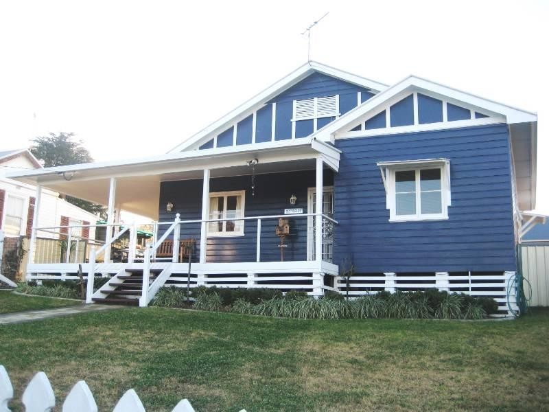 32 George Street, Inverell NSW 2360