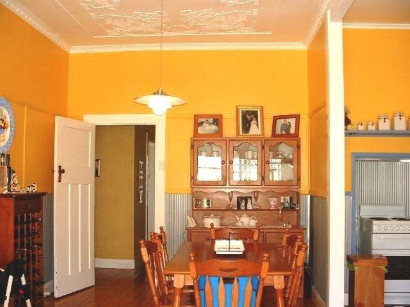 32 George Street, Inverell NSW 2360