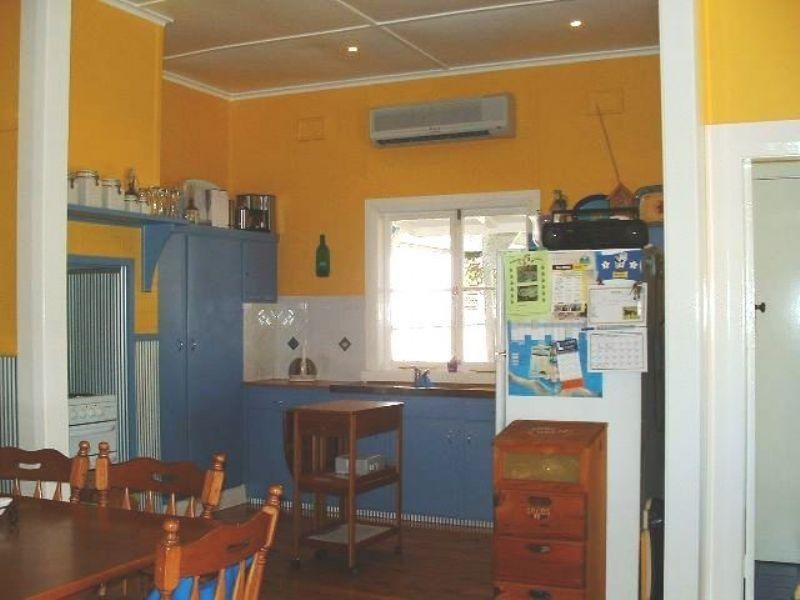 32 George Street, Inverell NSW 2360