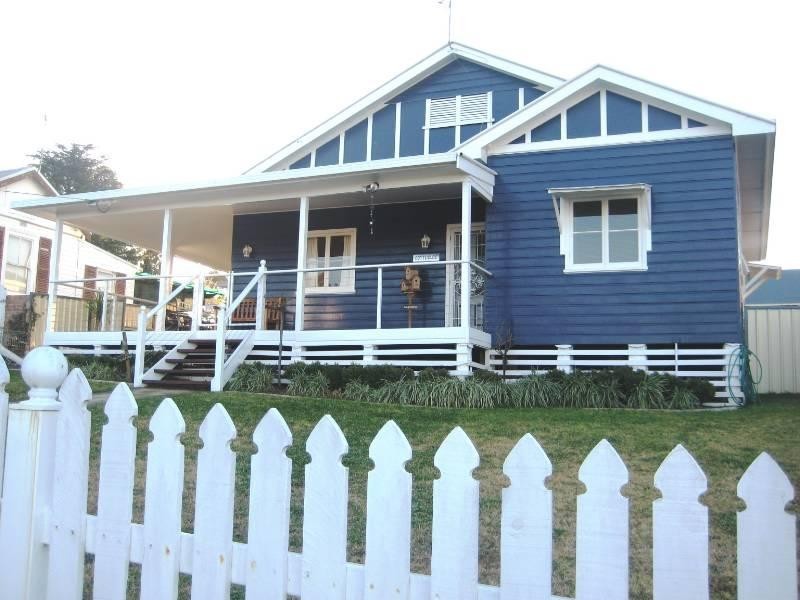 32 George Street, Inverell NSW 2360