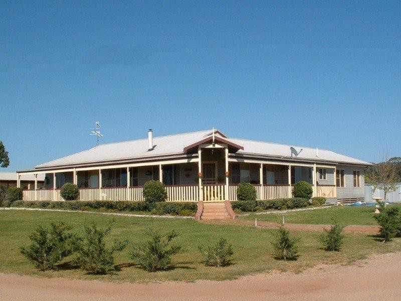 41 Wattle Hill Road, Inverell NSW 2360