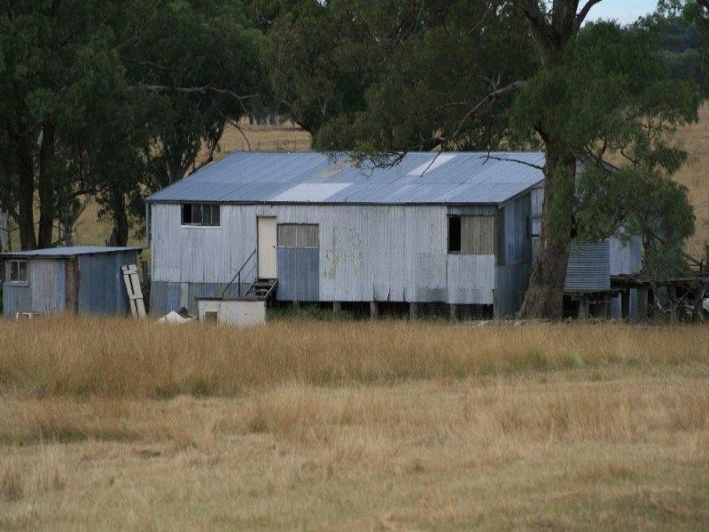 471 Thunderbolts Way, Bundarra NSW 2359