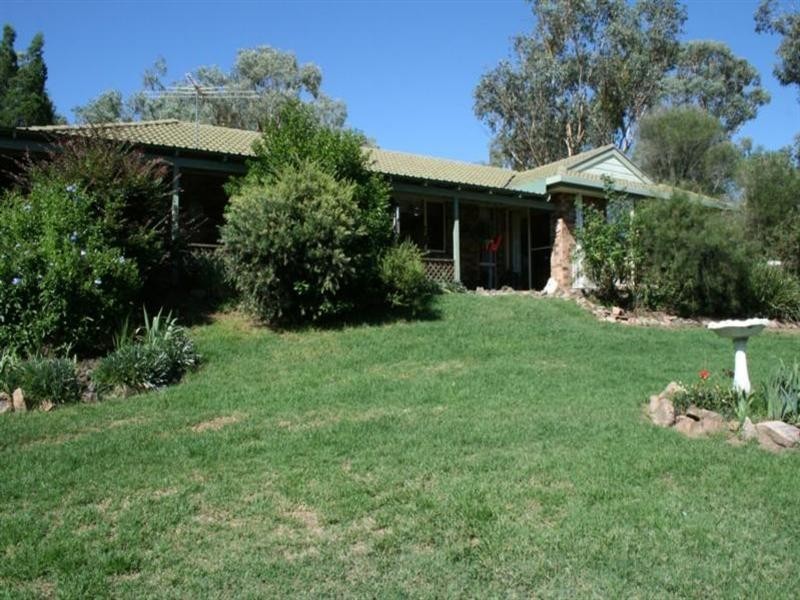 61 Cunninghams Lane, Inverell NSW 2360