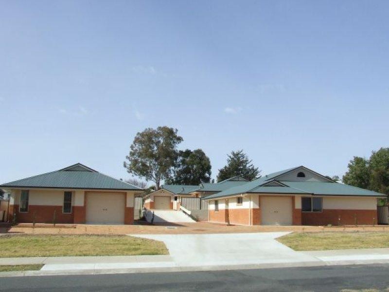 67 Clive Street, Inverell NSW 2360