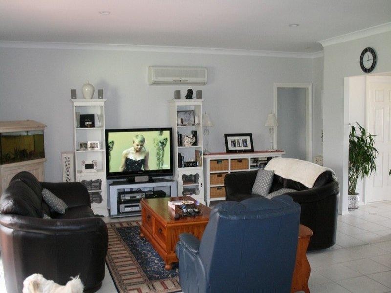 106 Runnymede Drive, Inverell NSW 2360