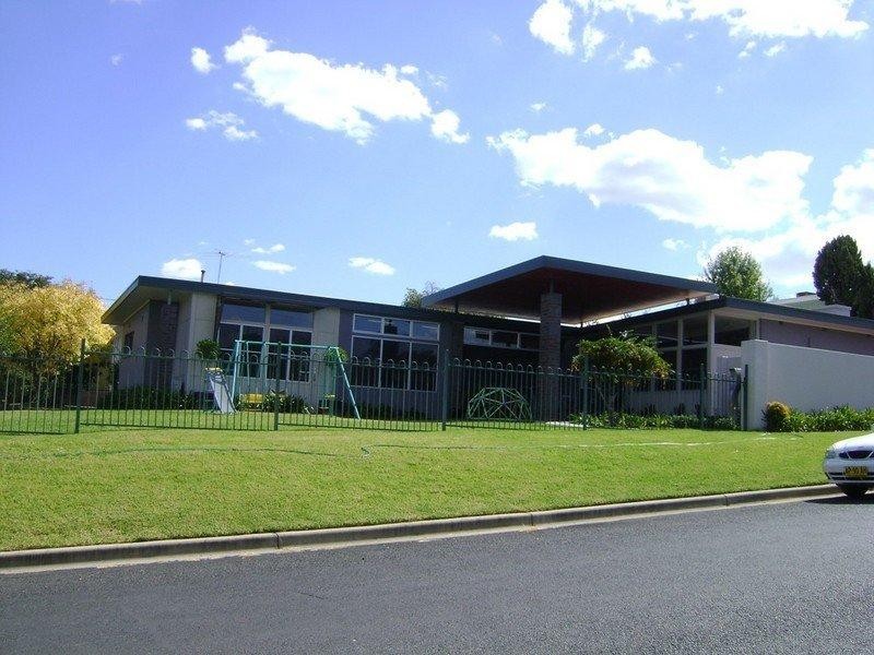 21 Lewin Street, Inverell NSW 2360