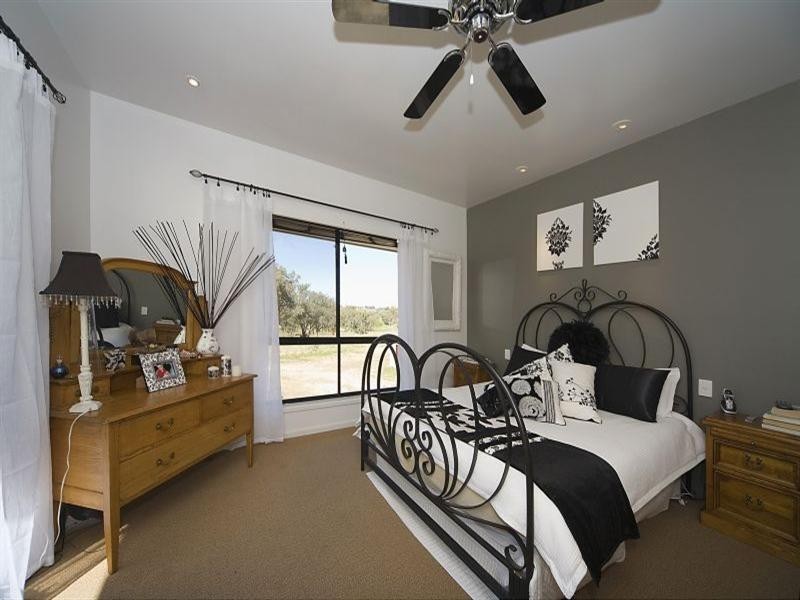 90 Gordon Street, Inverell NSW 2360