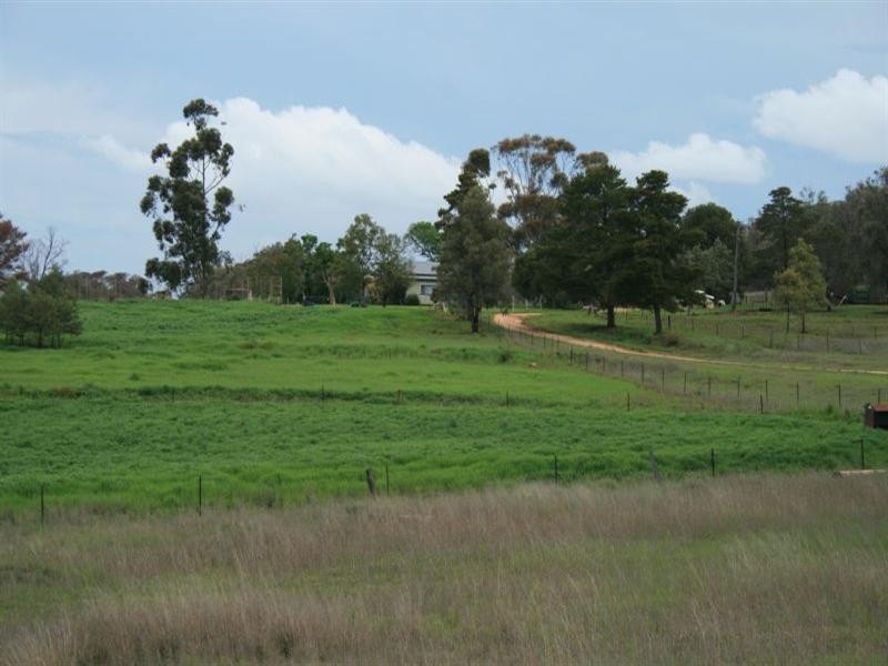 “Glamis” 717 Rob Roy Road, Inverell NSW 2360