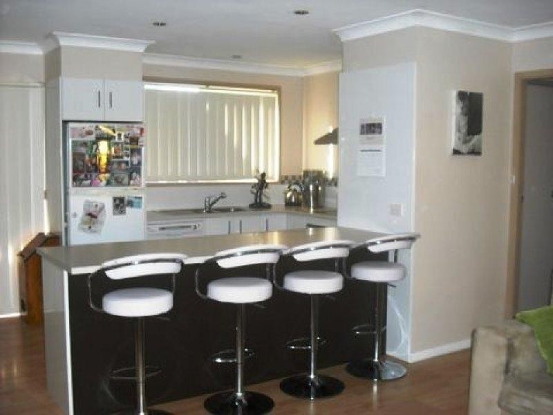 27 Moore Street, Inverell NSW 2360