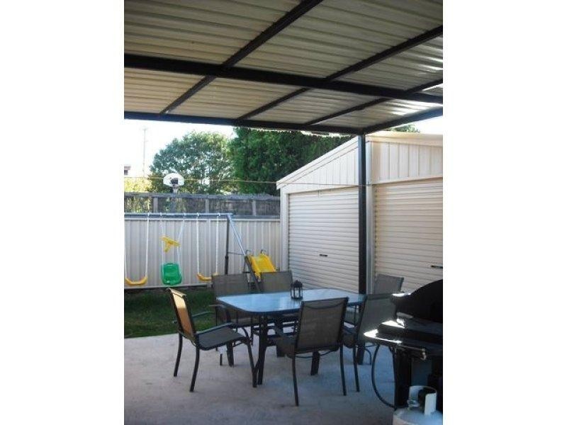 27 Moore Street, Inverell NSW 2360