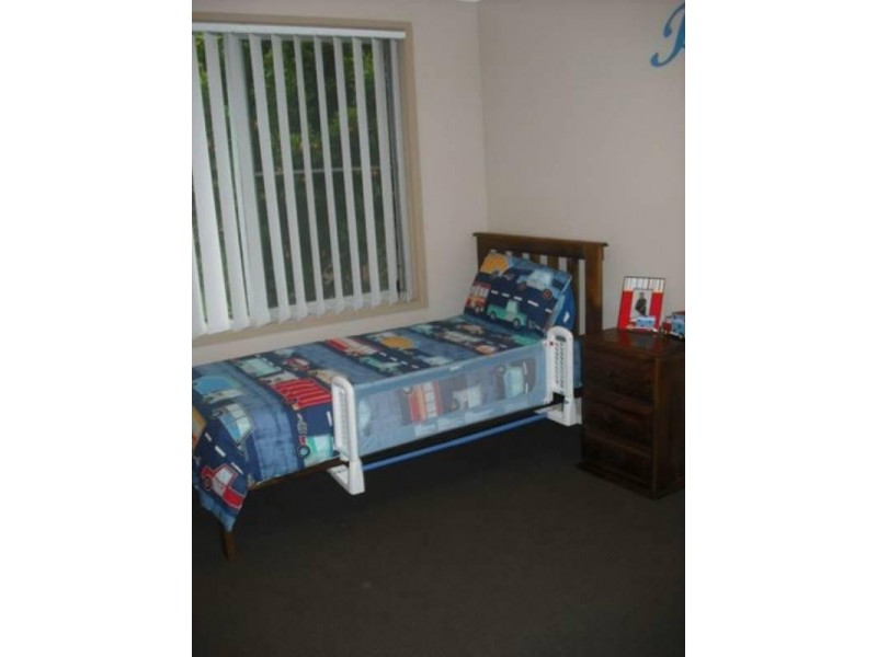 27 Moore Street, Inverell NSW 2360