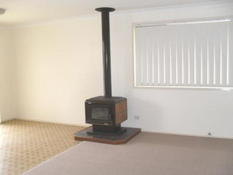 3 William Street, Inverell NSW 2360