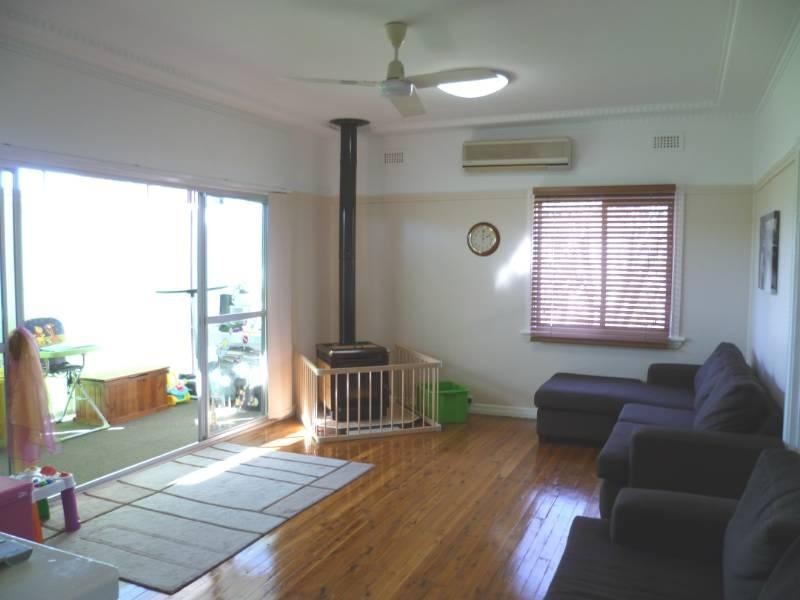 26 Gilchrist Street, Inverell NSW 2360