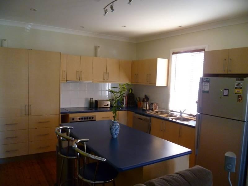 16 Swan Street, Inverell NSW 2360