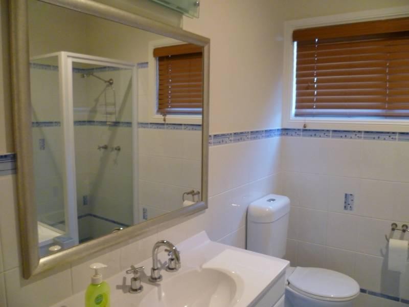 16 Swan Street, Inverell NSW 2360