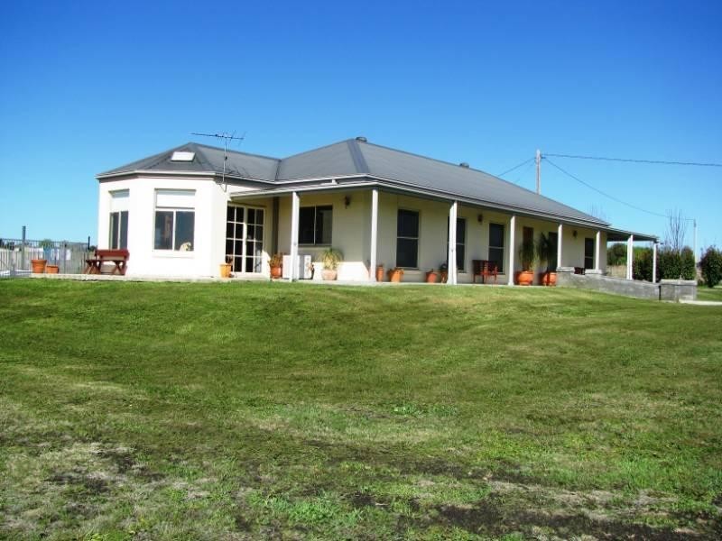 132 Brosnans Lane, Inverell NSW 2360