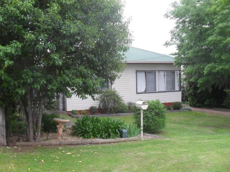 124 Brae Street, Inverell NSW 2360