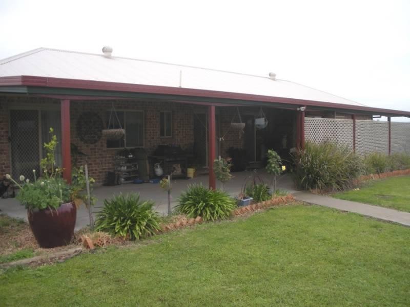 39 Brosnans Lane, Inverell NSW 2360