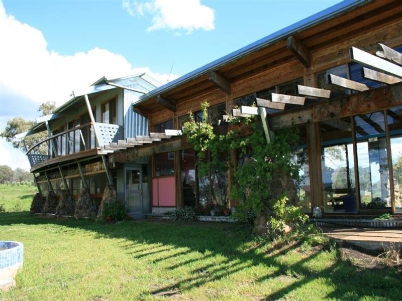 122 Toowong Roseneath Lane, Inverell NSW 2360