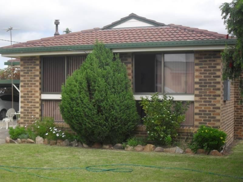 12 Reedy Street, Delungra NSW 2403