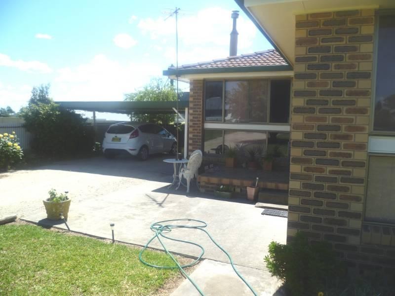 12 Reedy Street, Delungra NSW 2403