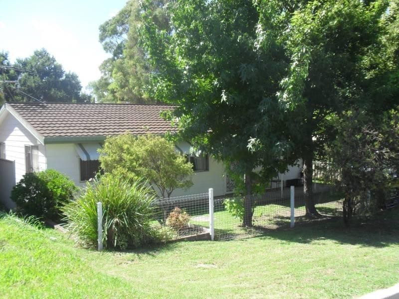 15 Moore Street, Inverell NSW 2360