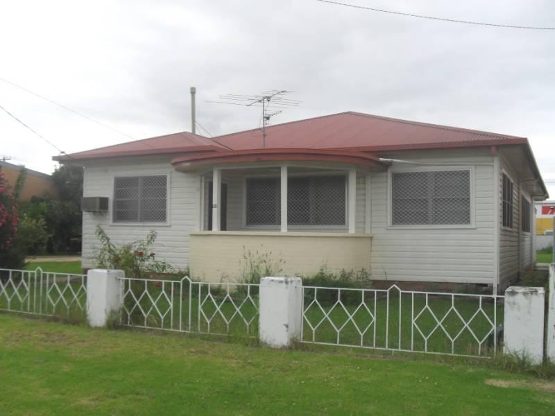 22 Oliver Street, Inverell NSW 2360