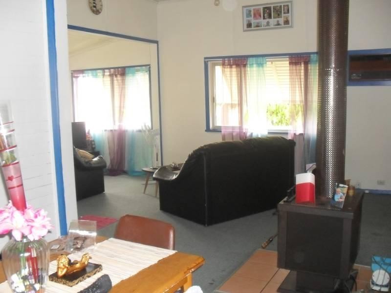 10 Stirling Street, Inverell NSW 2360