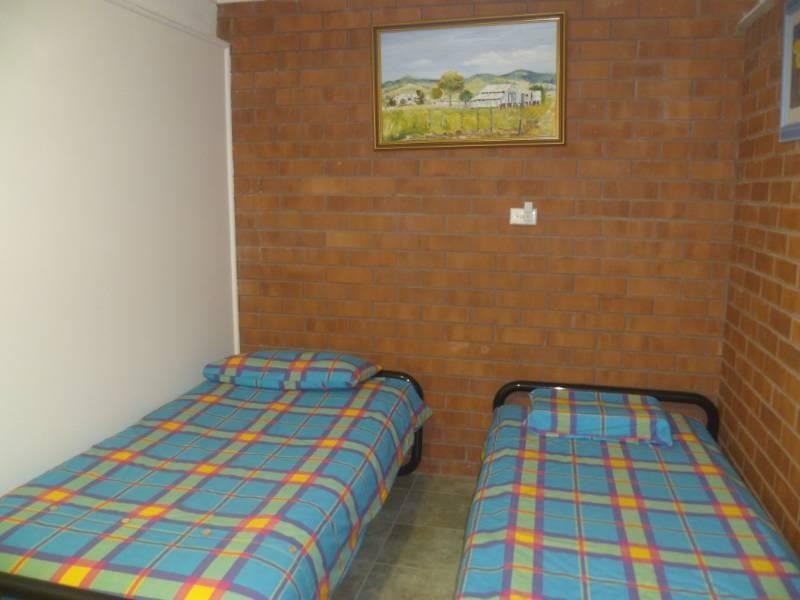 Alleena Park, 53 Tamboura Close, Inverell NSW 2360