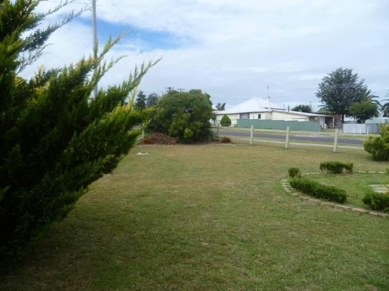 88 Wood Street, Inverell NSW 2360