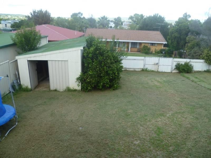 27 King Street, Inverell NSW 2360