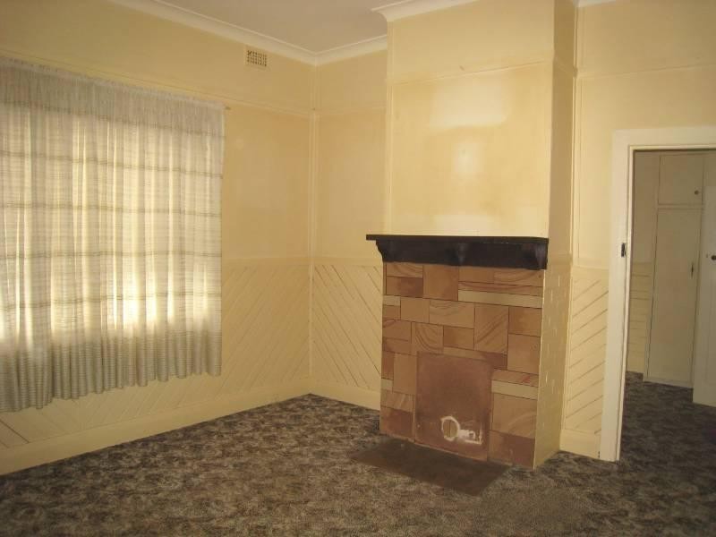 5 Tingha Road, Inverell NSW 2360