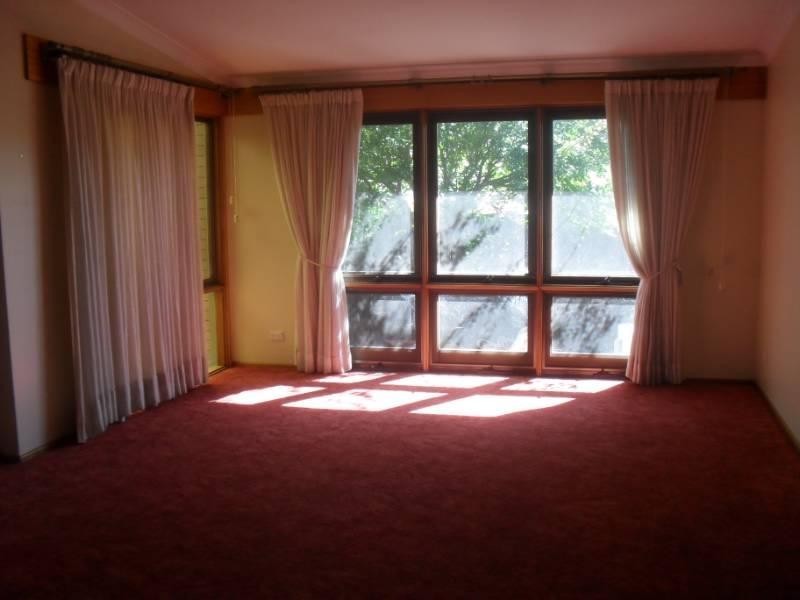 8 Vernon Street, Inverell NSW 2360