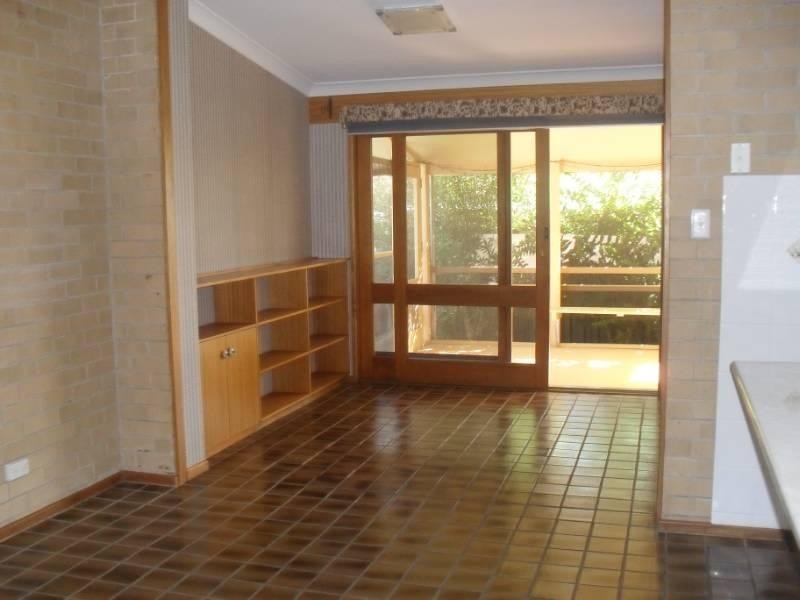 8 Vernon Street, Inverell NSW 2360