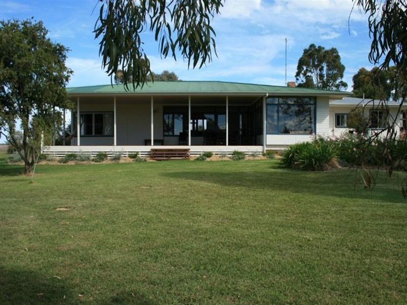 Bella 137 Gragin Peak Road, Delungra NSW 2403