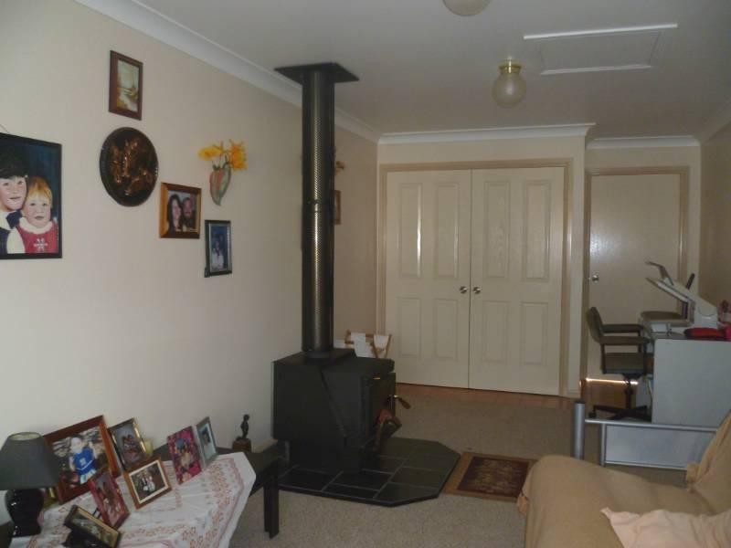 4 Lake Inverell Drive, Inverell NSW 2360