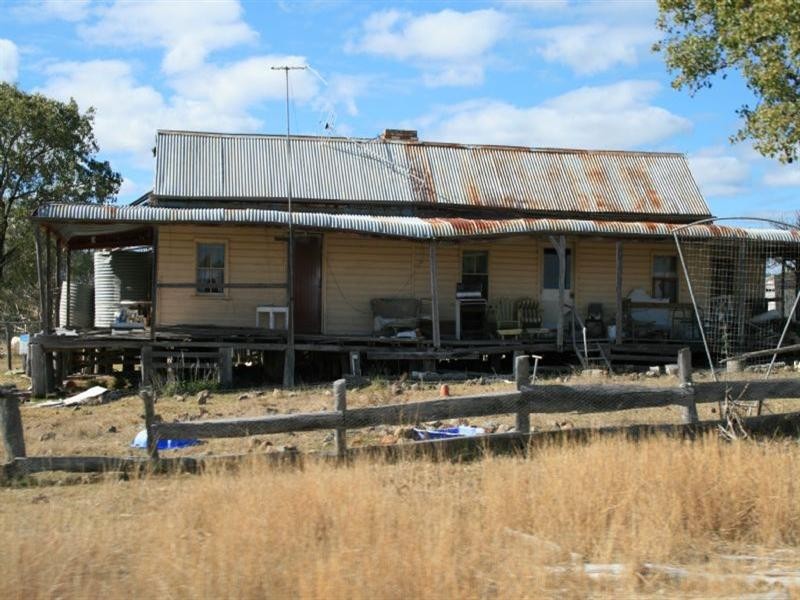 Larapinta Nullamanna Road, Inverell NSW 2360