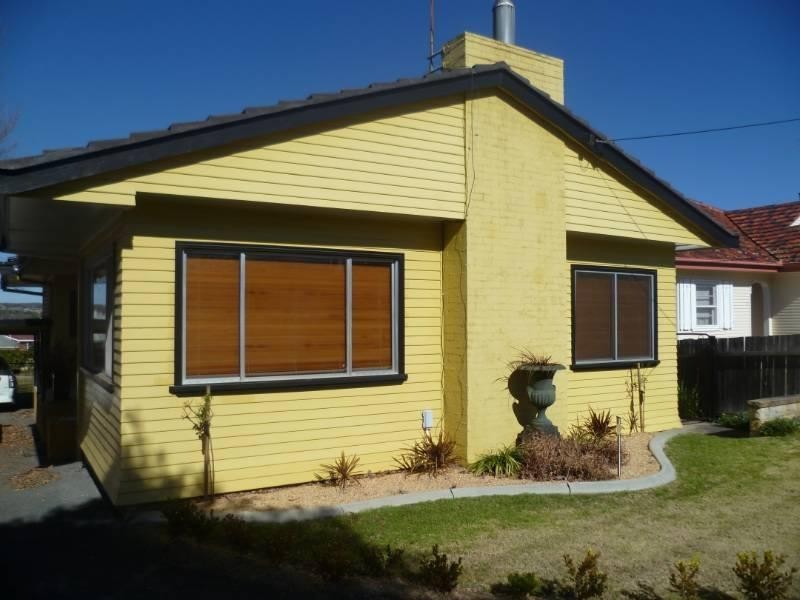 2 High Street, Inverell NSW 2360