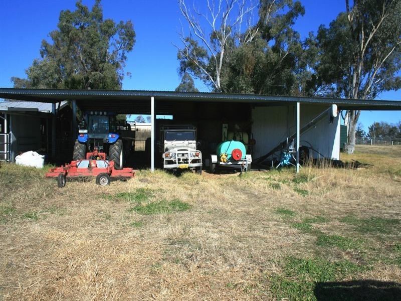 Nullamanna NSW 2360