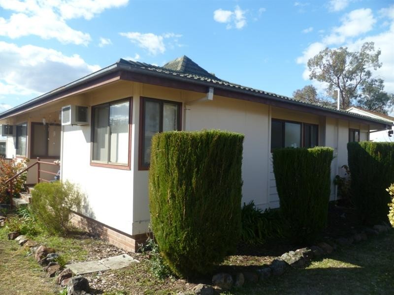 18 Cunningham Place, Inverell NSW 2360