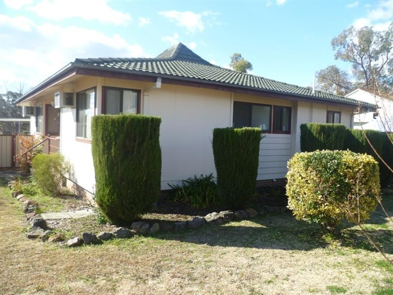 18 Cunningham Place, Inverell NSW 2360