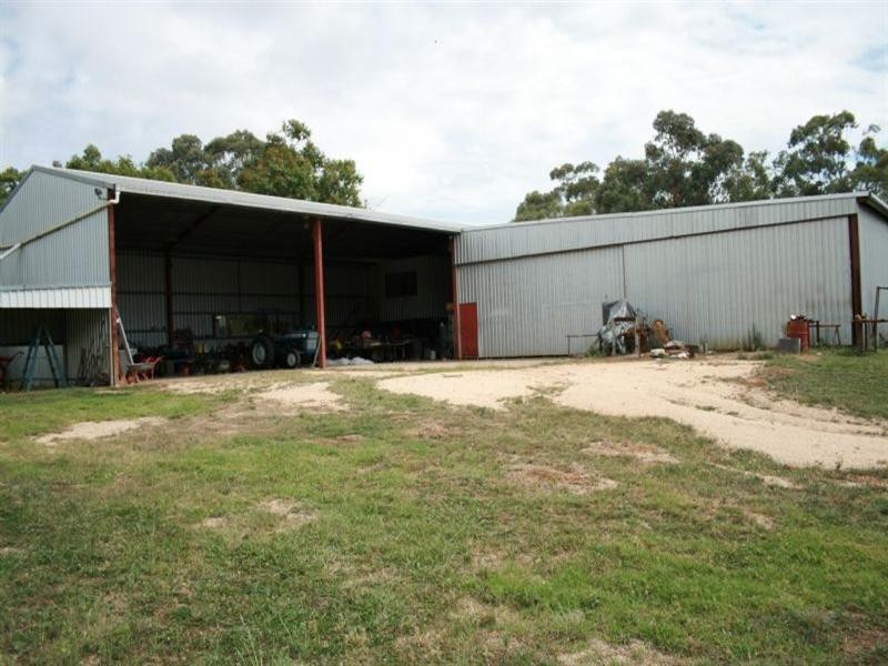 4 Tullochard East Road, Inverell NSW 2360
