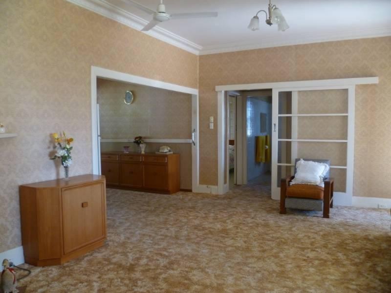 85 Brae Street, Inverell NSW 2360