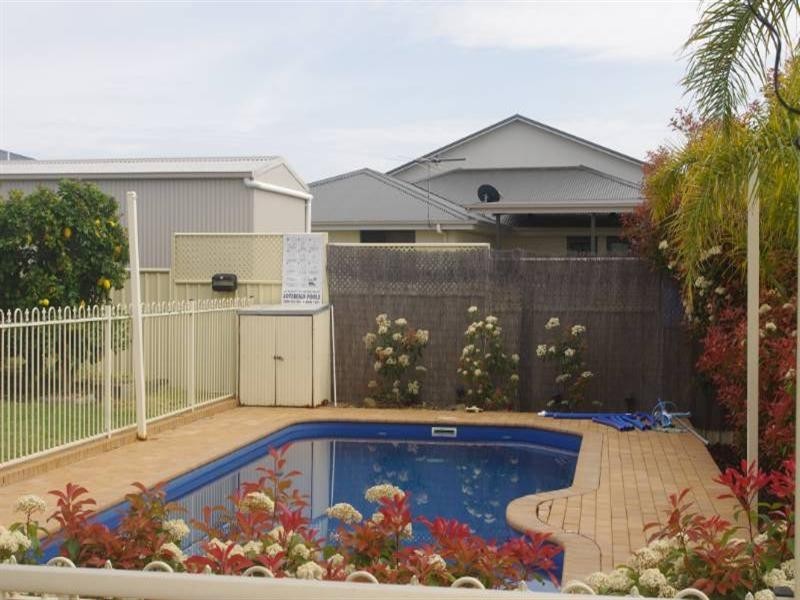 11 Crestview Place, Inverell NSW 2360